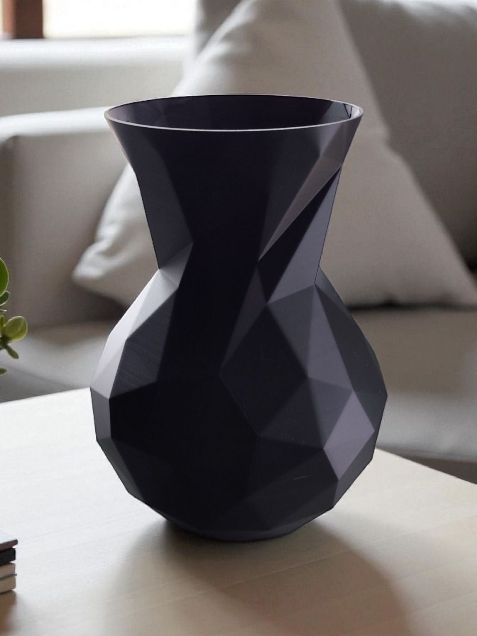 Low-Poly-Vase